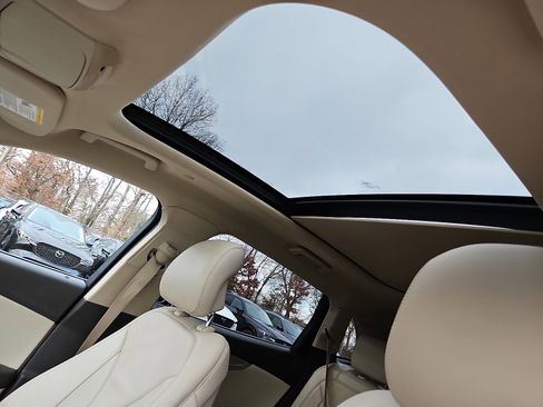 Used 2019 Lincoln Nautilus Select image 14