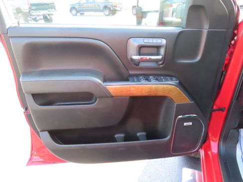 Used 2018 Chevrolet Silverado 2500 LTZ w/ Duramax Plus Package image 27