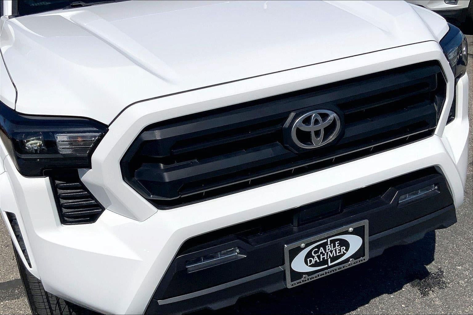 Used 2024 Toyota Tacoma SR5 RWD image 28