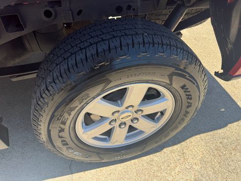 Used 2021 Ford F150 XLT AWD/4WD image 10