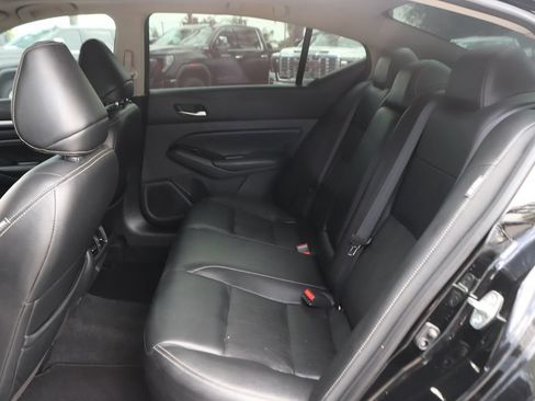 Used 2022 Nissan Altima 2.5 SL FWD image 37
