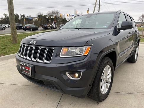 Used 2015 Jeep Grand Cherokee Laredo w/ Quick Order Package 23E AWD/4WD image 10