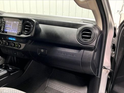 Used 2023 Toyota Tacoma SR AWD/4WD image 16