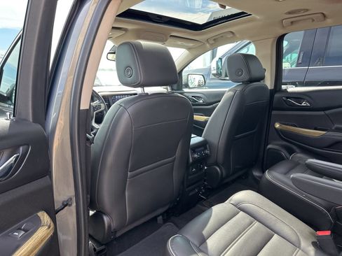 Used 2018 GMC Acadia Denali AWD/4WD image 22