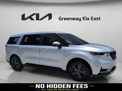 Certified 2023 Kia Carnival LX FWD image 1