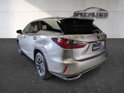 Used 2021 Lexus RX 350L Premium w/ Premium Package image 5