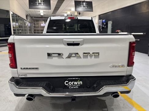 Used 2025 RAM 1500 Laramie image 8