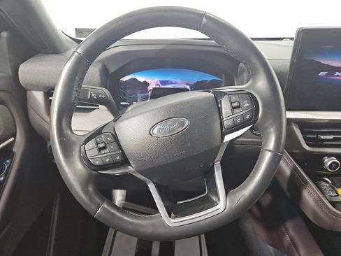 Used 2025 Ford Explorer Platinum w/ LUX Leather Package AWD/4WD image 15