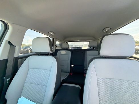 Used 2021 GMC Terrain SLE w/ Driver Convenience Package FWD image 17