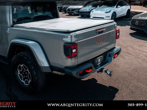 Used 2020 Jeep Gladiator Mojave AWD/4WD image 14