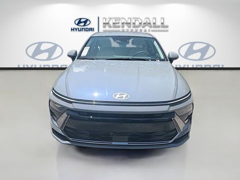 New 2026 Hyundai Sonata SEL FWD image 2