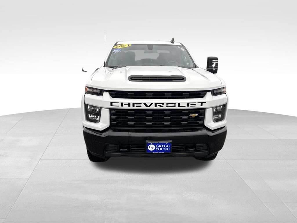 Used 2023 Chevrolet Silverado 2500 Custom w/ Custom Convenience Package AWD/4WD image 10