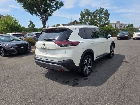 Used 2023 Nissan Rogue SL w/ SL Premium Package AWD/4WD image 4