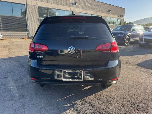 Used 2017 Volkswagen GTI S image 6