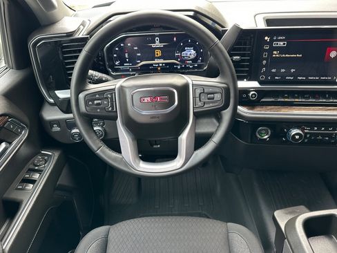 Certified 2024 GMC Sierra 1500 Elevation w/ LPO, Elevation Black Package image 17