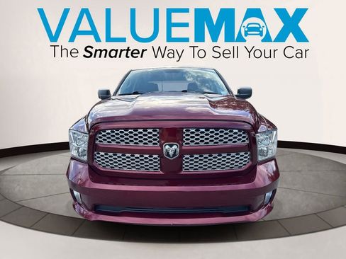 Used 2018 RAM 1500 Express image 9