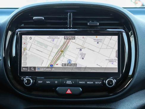 Used 2023 Kia Soul GT-Line FWD image 13