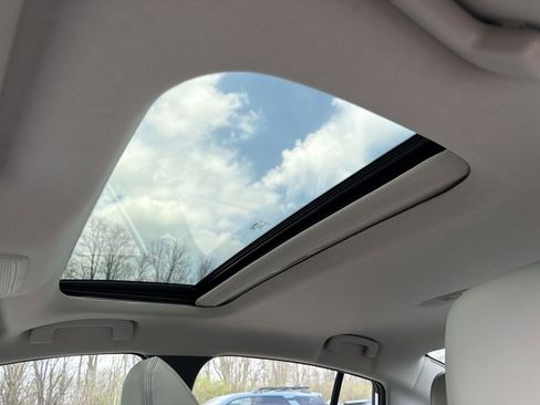 New 2026 Nissan Sentra SL w/ Floor Mat Package FWD image 22