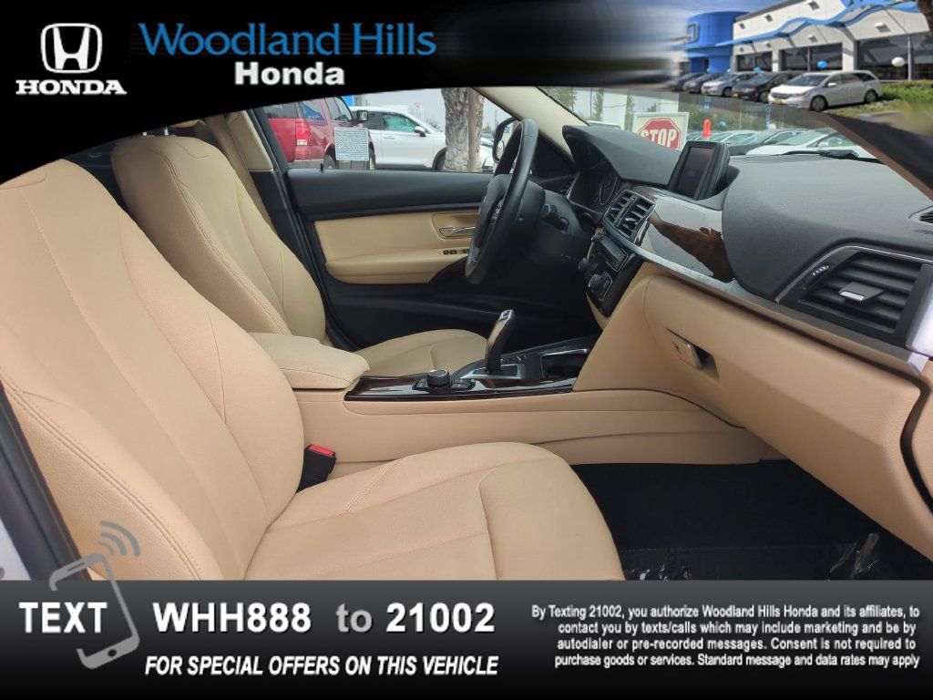 Used 2018 BMW 320i Sedan RWD image 23