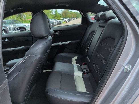 Used 2023 Kia Forte GT-Line w/ GT-Line Technology Package FWD image 13