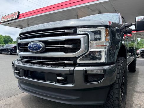 Used 2020 Ford F250 Platinum w/ FX4 Off-Road Package AWD/4WD image 15