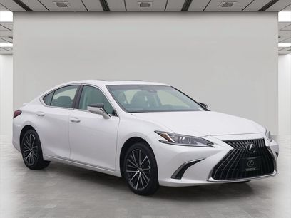 Certified 2024 Lexus ES 300h w/ Premium Package