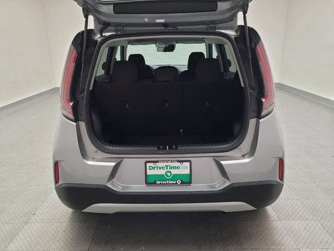 Used 2023 Kia Soul LX w/ LX Technology Package image 29