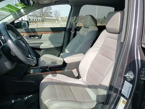 Used 2020 Honda CR-V Touring image 10