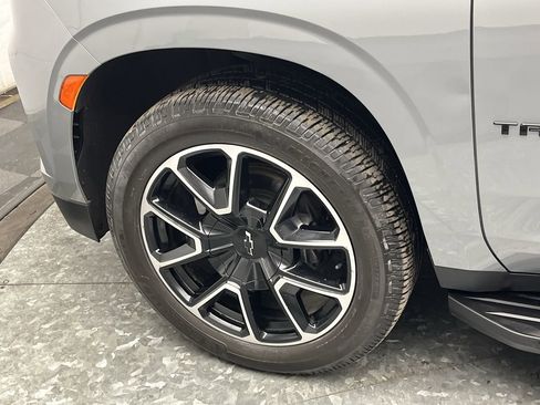Used 2023 Chevrolet Tahoe RST w/ Luxury Package image 38