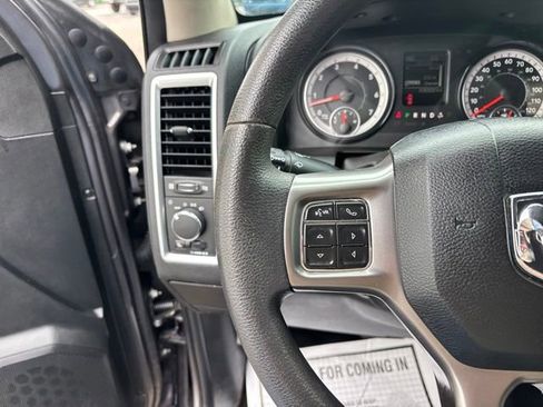 Used 2021 RAM 1500 Classic SLT AWD/4WD image 16