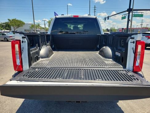 Certified 2025 Ford F250 XLT AWD/4WD image 9