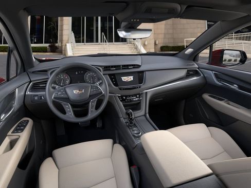 New 2026 Cadillac XT5 Sportv w/ LPO, Floor Liner Package AWD/4WD image 17