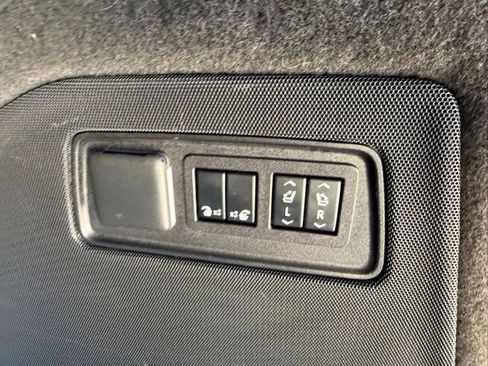 Used 2023 Cadillac Escalade Sport w/ LPO, ONYX Package AWD/4WD image 80