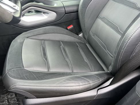 Used 2024 Mercedes-Benz GLE 53 AMG 4MATIC image 18