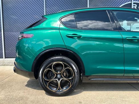 New 2025 Alfa Romeo Stelvio Sprint AWD/4WD image 5