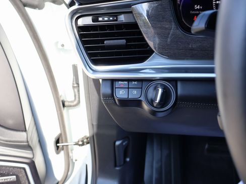 Used 2022 Porsche Panamera 4 Platinum Edition w/ Assistance Package image 33