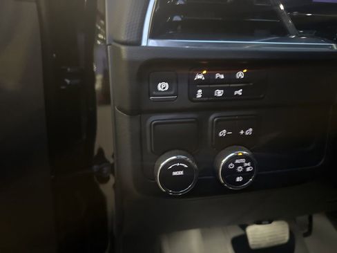 Used 2025 Chevrolet Tahoe RST w/ Comfort Package RWD image 19