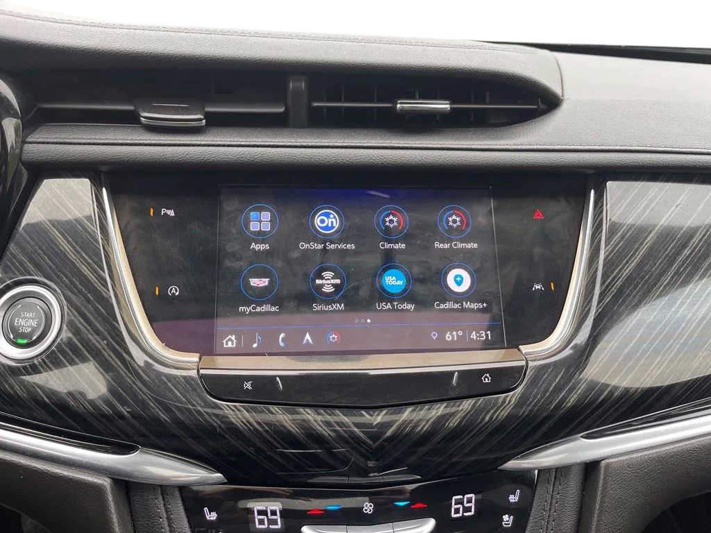 Used 2023 Cadillac XT6 Premium Luxury FWD image 28