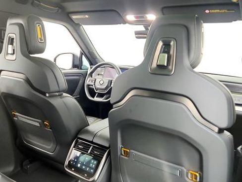 Used 2026 Rivian R1S Adventure AWD/4WD image 42