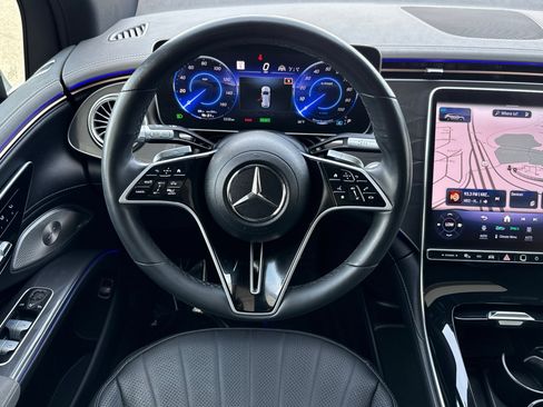 Certified 2023 Mercedes-Benz EQS 450+ SUV image 33