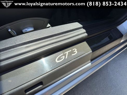 Used 2015 Porsche 911 GT3 image 38