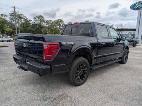 Used 2025 Ford F150 Lariat w/ Equipment Group 502A High AWD/4WD image 4