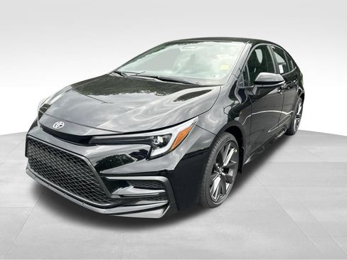 New 2026 Toyota Corolla SE FWD image 1