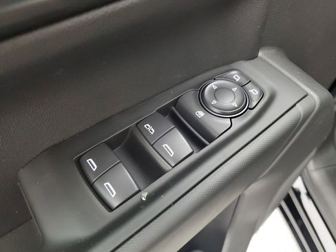 New 2026 Chevrolet Silverado 1500 Custom image 27