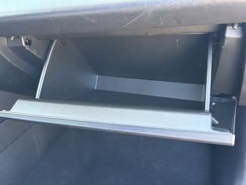 Used 2024 Mitsubishi Outlander SE image 29