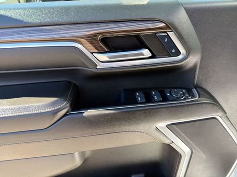 Used 2024 Chevrolet Silverado 2500 LT image 23