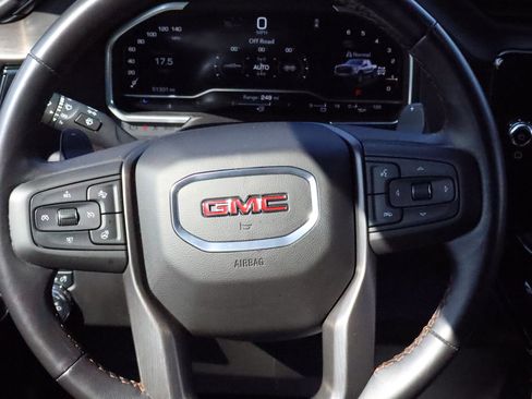 Certified 2023 GMC Sierra 1500 AT4 w/ AT4 Premium Package image 9