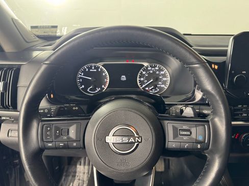 Used 2023 Nissan Pathfinder SL w/ SL Premium Package image 23