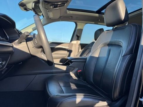 Used 2022 Jeep Grand Cherokee L Limited image 15