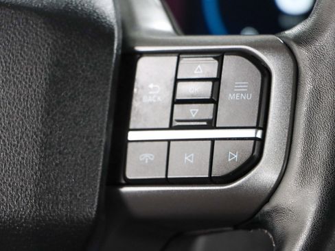 Used 2022 Ford F150 Lariat w/ Equipment Group 502A High image 16